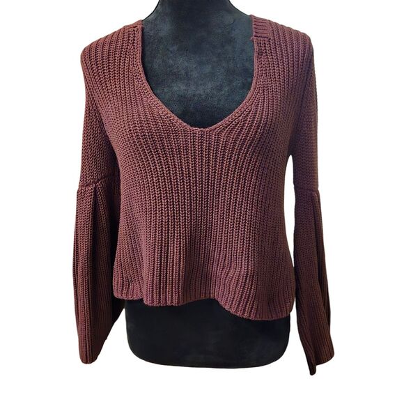 Free People XS Chunky Damsel Bell Sleeve Knit Sweater Cropped Wine Purple - Picture 1 of 9
